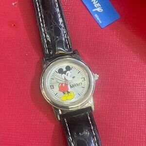 Disney Kids' Watch mickey Mouse
